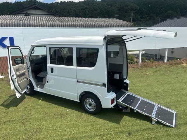 スズキ エブリイ ６６０ ウィズ 車イス移動車 助手席側リアシート付 R8年 (近畿) 99