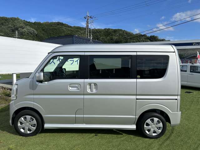 スズキ エブリイワゴン ６６０ ウィズ 車イス移動車 左右分割式リアシート付 ４ＷＤ H29年 (近畿) 99
