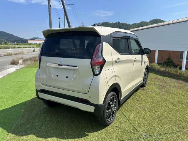 三菱 ｅＫクロス　ＥＶ Ｐ R4年 (近畿) 99