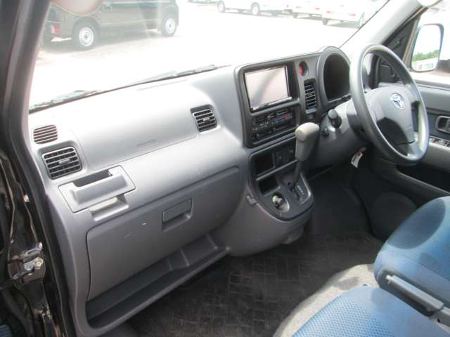 トヨタ ピクシスバン ６６０ クルーズターボ ハイルーフ ４ＷＤ H28年 (関東) 99