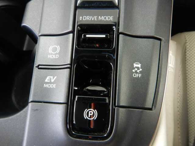 トヨタ クラウン　クロスオーバー　ハイブリッド ２．５ Ｇ アドバンスト レザー パッケージ Ｅ－ＦＯＵＲ ４ＷＤ R5年 (九州・沖縄) 99