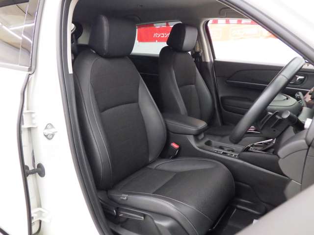 ホンダ ヴェゼル １．５ Ｅ：ＨＥＶ Ｚ ４ＷＤ R5年 (東北) 99