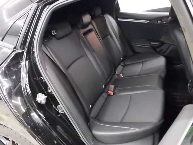 ホンダ シビック １．５ R2年 (東北) 99