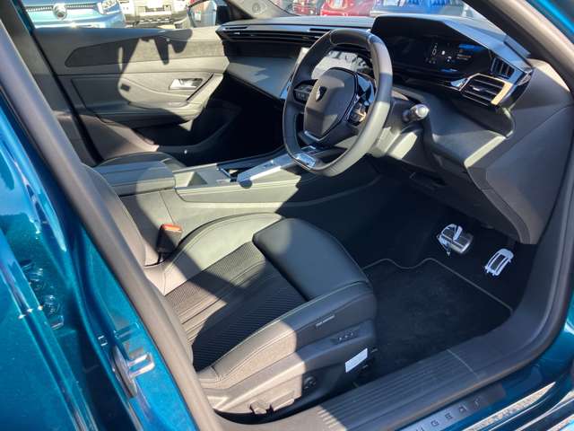 プジョー ３０８ ＧＴ　ハイブリッド R7年 (近畿) 99