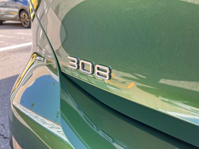 プジョー ３０８ ＧＴ　ハイブリッド R7年 (近畿) 99
