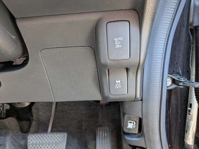 ホンダ Ｎ　ＢＯＸ ６６０ カスタムＧ Ｌパッケージ H28年 (近畿) 99