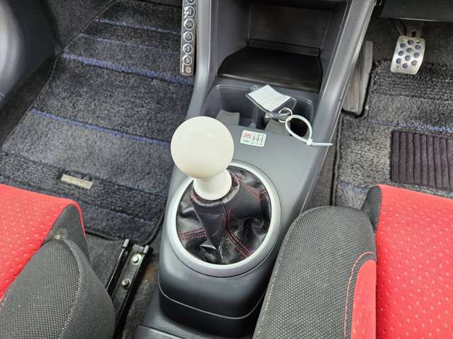 スズキ スイフト １．６ スポーツ H18年 (中国) 99