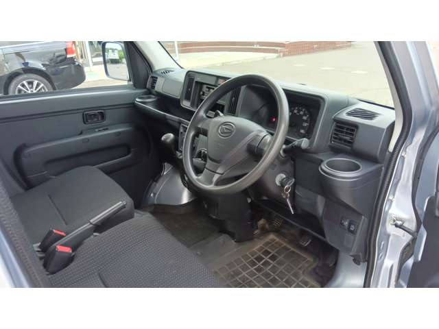 ダイハツ ハイゼットカーゴ ６６０ デラックス ハイルーフ ４ＷＤ H29年 (東北) 99