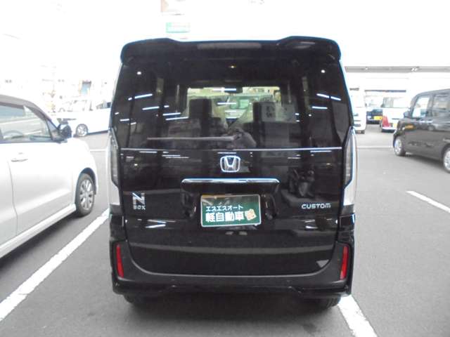 ホンダ Ｎ　ＢＯＸ カスタム ６６０ R7年 (四国) 99