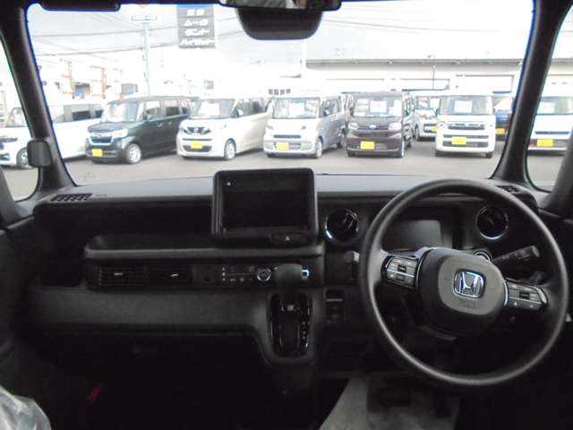 ホンダ Ｎ　ＢＯＸ カスタム ６６０ R7年 (四国) 99