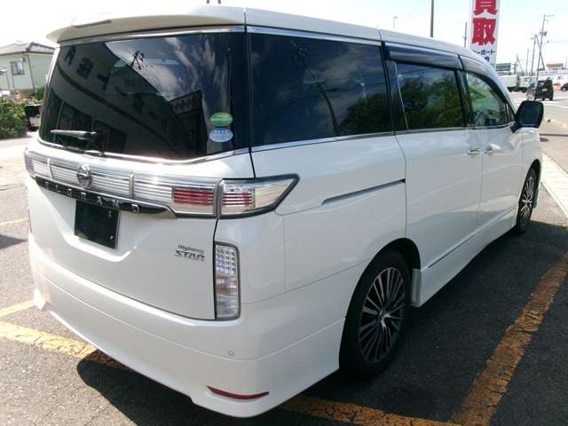 日産 エルグランド ２．５ ２５０ハイウェイスターＳ H28年 (東北) 99
