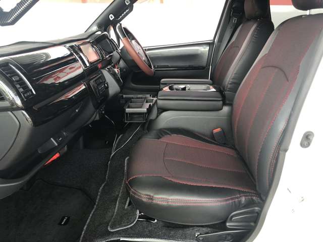 トヨタ ハイエースバン ２．０ スーパーＧＬ ダークプライムＩＩ ロングボディ R2年 (近畿) 99