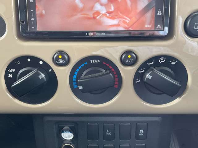 トヨタ ＦＪ　クルーザー ４．０ カラーパッケージ ４ＷＤ H23年 (東海) 99