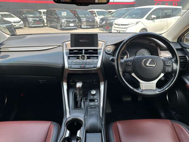 レクサス ＮＸ２００ｔ アーバンスタイル H29年 (関東) 99