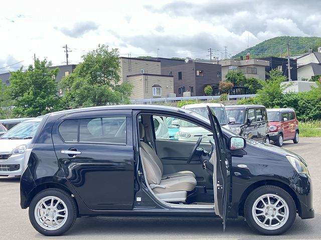 ダイハツ ミラ　イース ６６０ ＸＦ メモリアルエディション ４ＷＤ H24年 (北海道) 99