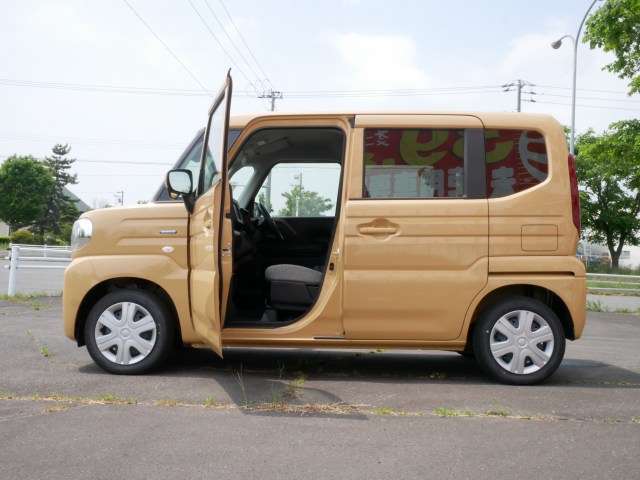 スズキ スペーシア ６６０ ハイブリッド Ｇ ４ＷＤ R6年 (北海道) 99