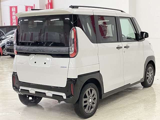 三菱 デリカ　ミニ ６６０ Ｇ プレミアム リミテッド エディション ４ＷＤ R7年 (北海道) 99