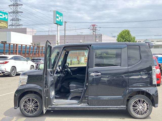 ホンダ Ｎ　ＢＯＸ ６６０ カスタムＧ Ｌパッケージ ４ＷＤ H28年 (北海道) 99