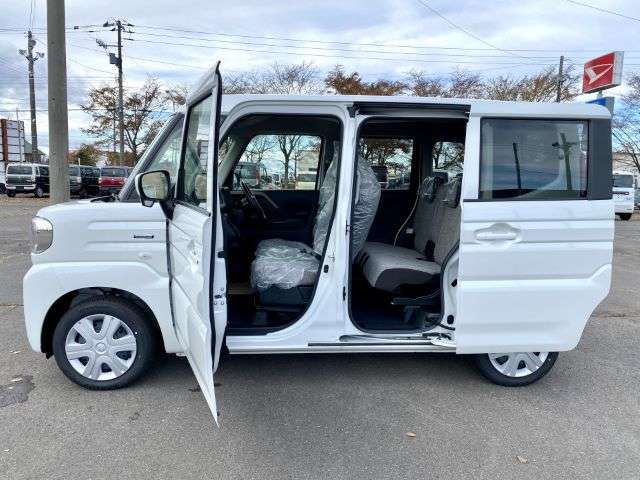 スズキ スペーシア ６６０ ハイブリッド Ｇ ４ＷＤ R7年 (北海道) 99