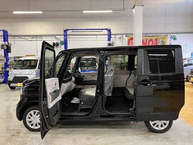 ホンダ Ｎ　ＢＯＸ ６６０ ４ＷＤ R6年 (北海道) 99