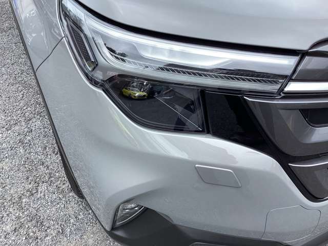 スバル フォレスター　ハイブリッド ２．５ プレミアム Ｓ：ＨＥＶ ＥＸ ４ＷＤ R8年 (関東) 99