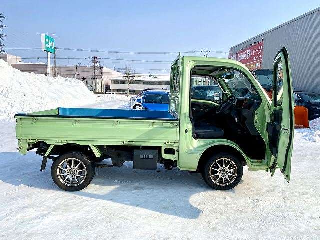 ダイハツ ハイゼットトラック ６６０ エクストラ ３方開 ４ＷＤ H29年 (北海道) 99