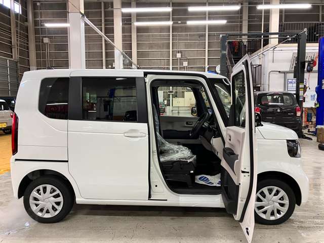 ホンダ Ｎ　ＢＯＸ ６６０ ４ＷＤ R6年 (北海道) 99