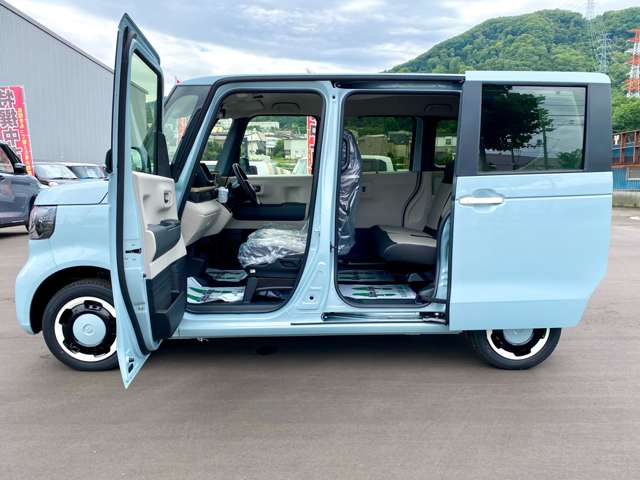 ホンダ Ｎ　ＢＯＸ ６６０ ファッションスタイル ４ＷＤ R6年 (北海道) 99
