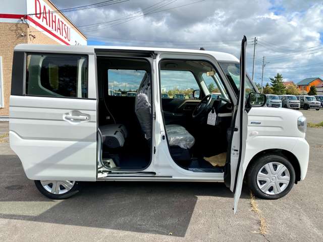 スズキ スペーシア ６６０ ハイブリッド Ｘ セーフティプラスパッケージ装着車 ４ＷＤ R6年 (北海道) 99