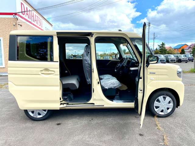 スズキ スペーシア ６６０ ハイブリッド Ｇ ４ＷＤ R7年 (北海道) 99