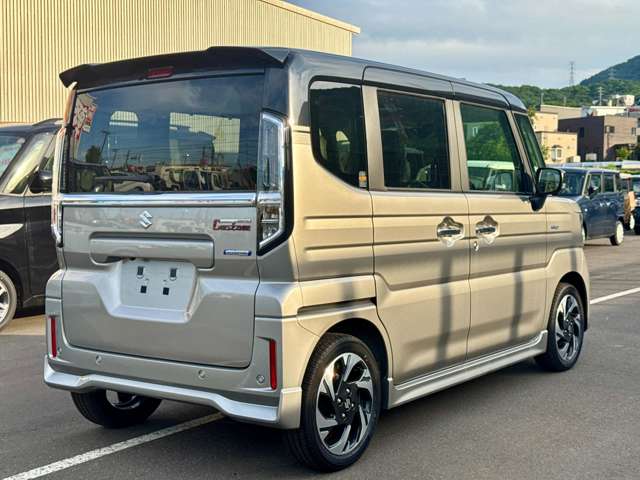 スズキ スペーシア　ギア ６６０ カスタム ハイブリッド ＸＳターボ ４ＷＤ R6年 (北海道) 99