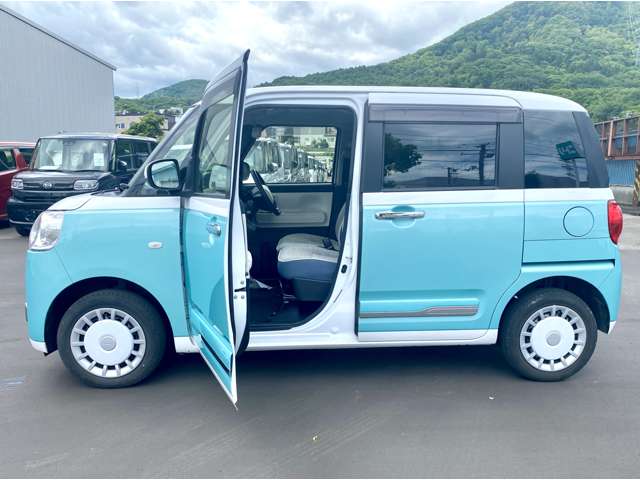 ダイハツ ムーヴ　キャンバス ６６０ ストライプス Ｇ ４ＷＤ R4年 (北海道) 99
