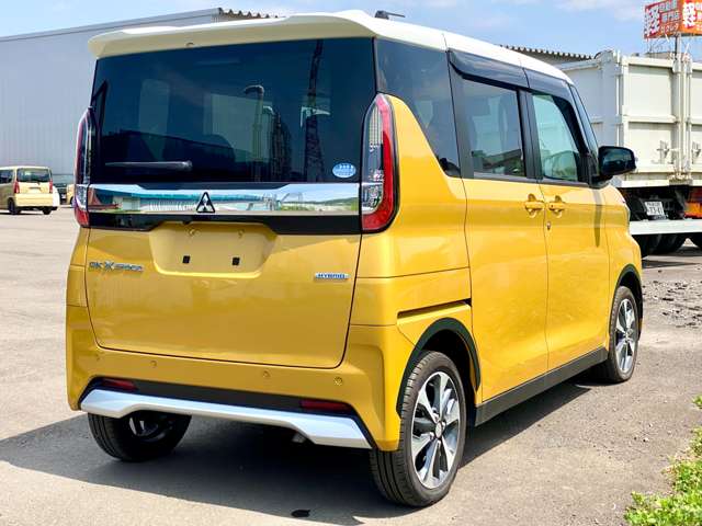 三菱 ｅＫクロス　スペース ６６０ Ｔ ４ＷＤ R2年 (北海道) 99