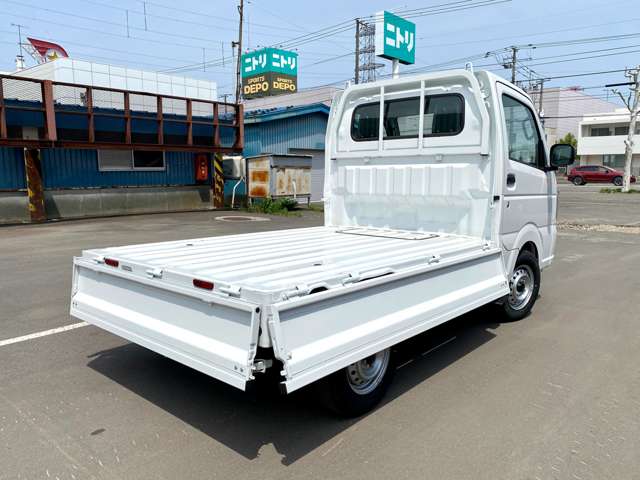スズキ キャリイトラック ６６０ ＫＣエアコン・パワステ ３方開 ４ＷＤ R6年 (北海道) 99