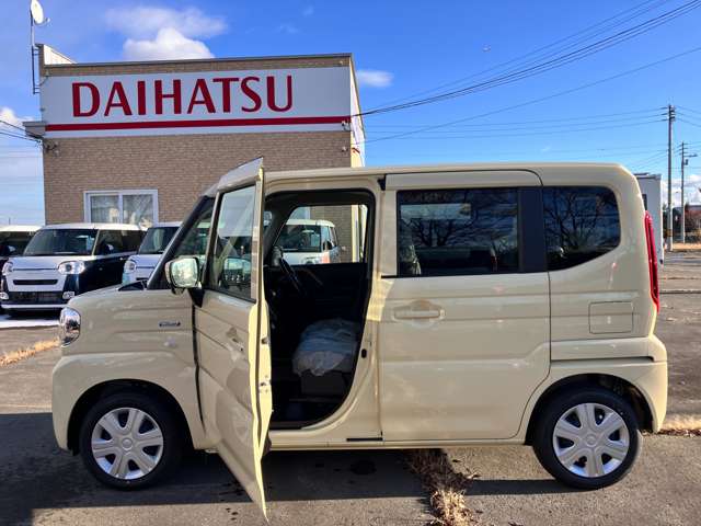 スズキ スペーシア ６６０ ハイブリッド Ｇ ４ＷＤ R6年 (北海道) 99
