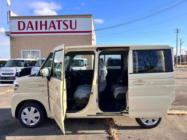 スズキ スペーシア ６６０ ハイブリッド Ｇ ４ＷＤ R6年 (北海道) 99