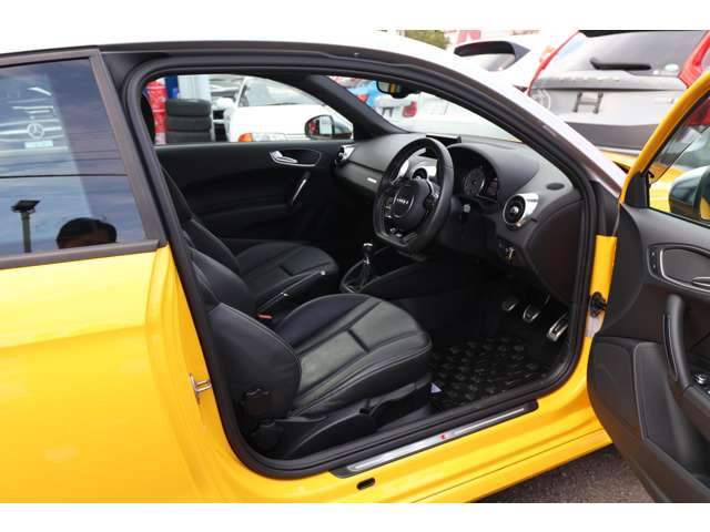 アウディ Ｓ１ ２．０ ４ＷＤ H27年 (関東) 99