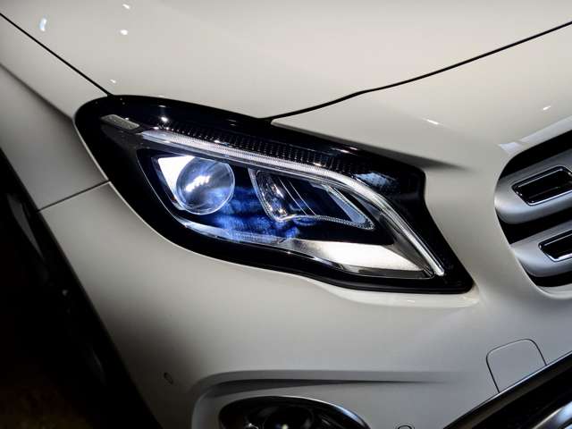 メルセデスベンツ ＧＬＡクラス ＧＬＡ２２０ ４マチック ４ＷＤ R1年 (関東) 99