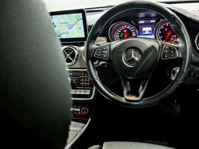 メルセデスベンツ ＧＬＡクラス ＧＬＡ２２０ ４マチック ４ＷＤ R1年 (関東) 99
