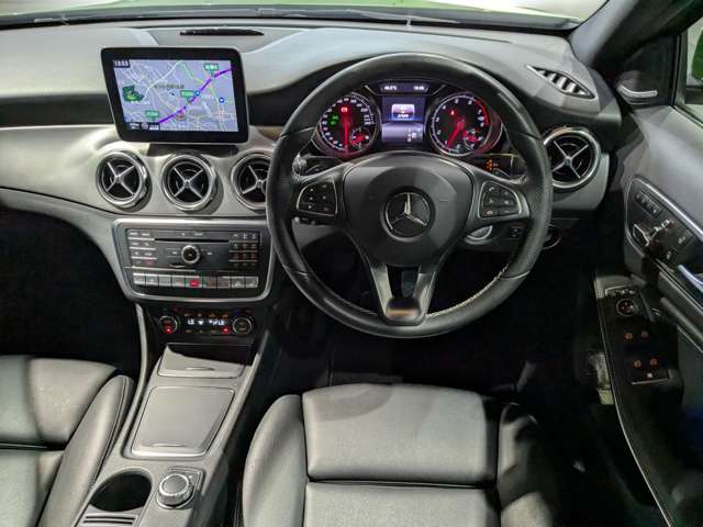 メルセデスベンツ ＧＬＡクラス ＧＬＡ２２０ ４マチック ４ＷＤ H29年 (関東) 99
