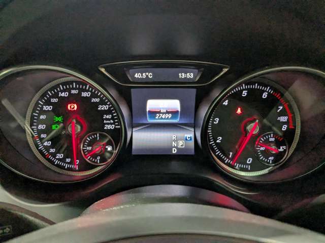 メルセデスベンツ ＧＬＡクラス ＧＬＡ２２０ ４マチック ４ＷＤ H29年 (関東) 99