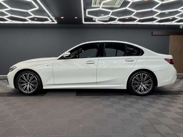 ＢＭＷ ３シリーズ ３２０ｉ　Ｍスポーツ R1年 (関東) 99