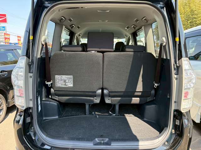 トヨタ ヴォクシー ２．０ Ｚ H24年 (関東) 99