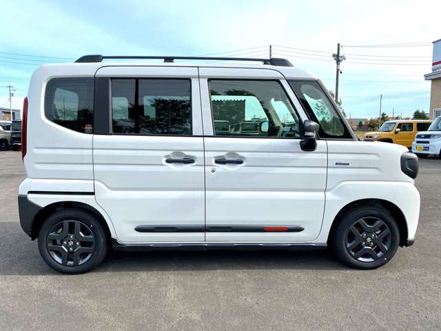 スズキ スペーシア ６６０ ギア ハイブリッド ＸＺ ４ＷＤ R7年 (北海道) 99