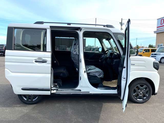 スズキ スペーシア ６６０ ギア ハイブリッド ＸＺ ４ＷＤ R7年 (北海道) 99