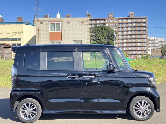ホンダ Ｎ　ＢＯＸ カスタム ６６０ Ｌ ４ＷＤ R3年 (北海道) 99