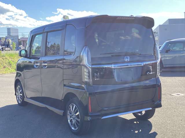 ホンダ Ｎ　ＢＯＸ カスタム ６６０ Ｌ ４ＷＤ R3年 (北海道) 99