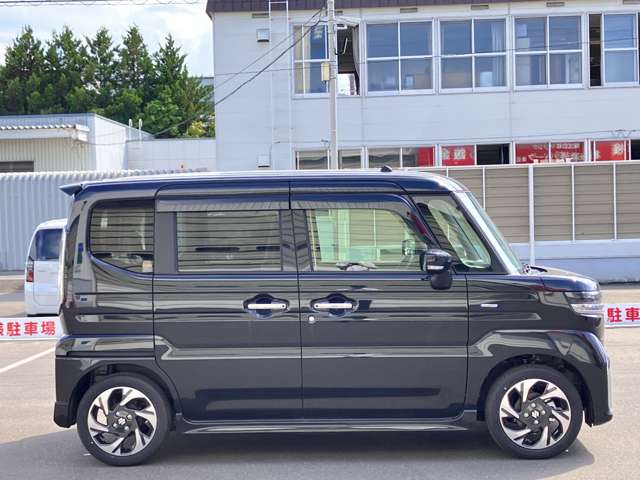 スズキ スペーシア　ギア ６６０ カスタム ハイブリッド ＸＳターボ ４ＷＤ R7年 (北海道) 99
