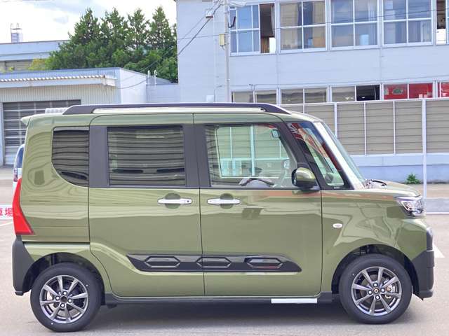 ダイハツ タント ６６０ ファンクロス ４ＷＤ R6年 (北海道) 99