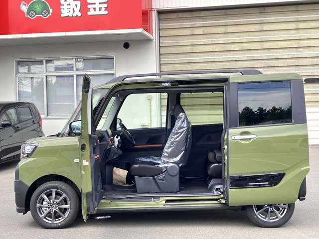 ダイハツ タント ６６０ ファンクロス ４ＷＤ R6年 (北海道) 99